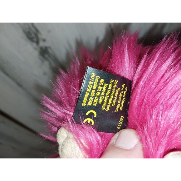 The Noble Collection Pink Pygmy Puff Plush - Officially Licensed Harry Potter - Picture 5 of 5